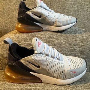 Nike Air Max 270 Lightweight Gray/Black Sneakers Size 6Y DH1006-100